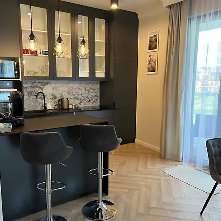 - Par La 6b Apartament *